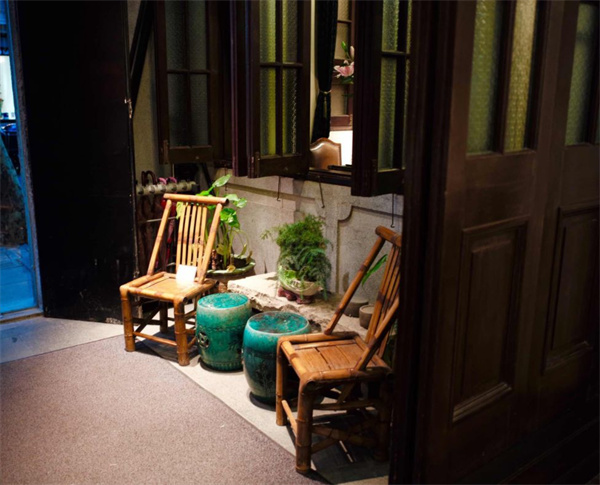 愿有一方小院，讀書喝茶，安度余生